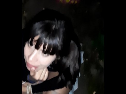 ❤️ На улици натечен пенис у замену за слаткише ❤ Супер секс код нас ❤